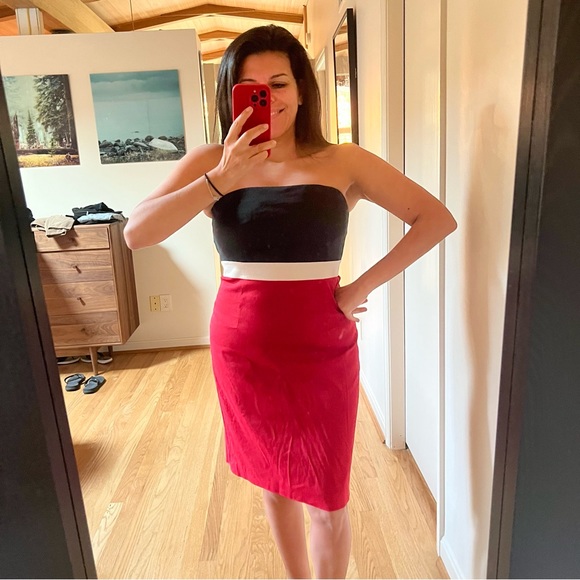 🔥 NWOT DKNY color block strapless dress in black-white-red. Size 10. - Picture 2 of 8